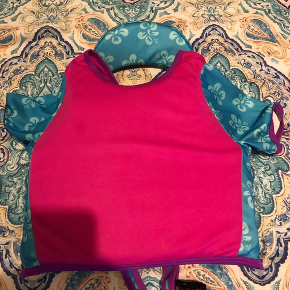 Swim School Childrens small (4-6) life vest - Picture 3 of 3